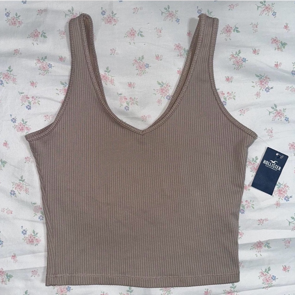 Hollister Women's Beige Ribbed Camisole